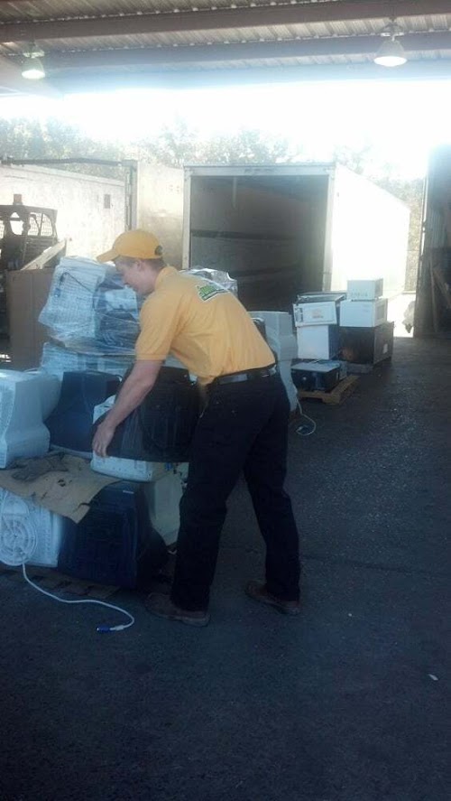 Junk Doctors — Yard Waste service