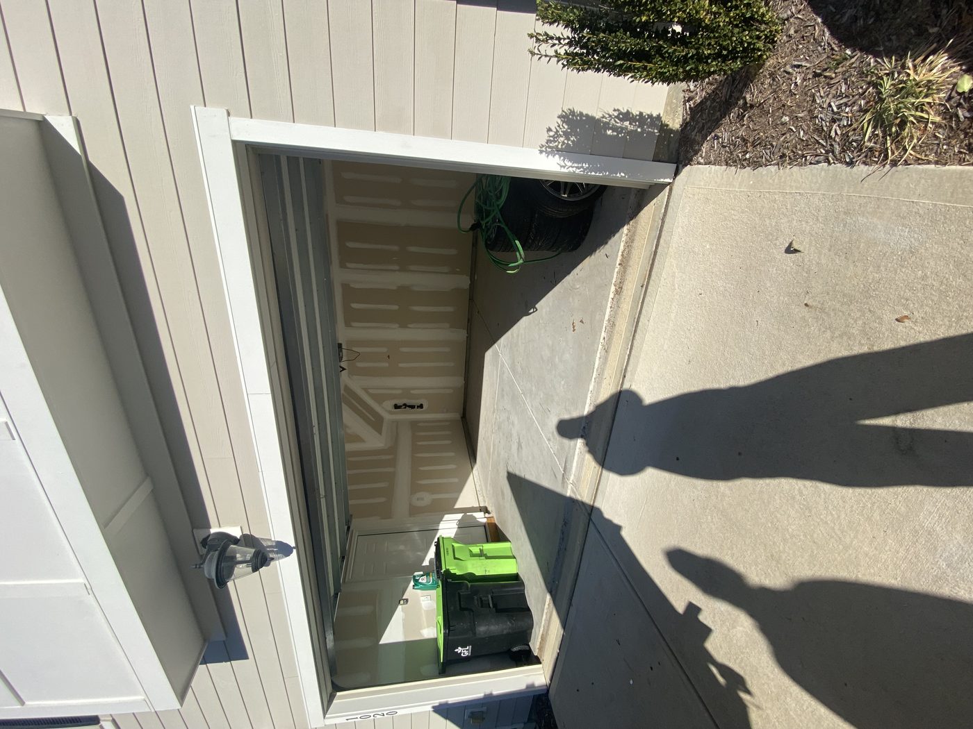 Same garage completely cleared and empty after Junk Doctors removal