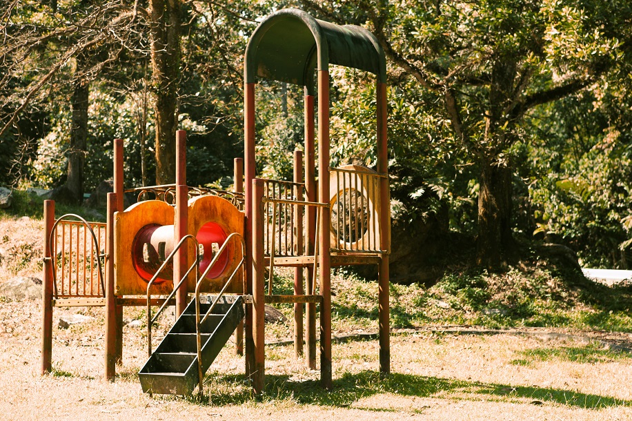 How Do I Remove Old Playground Equipment? Junk Doctors