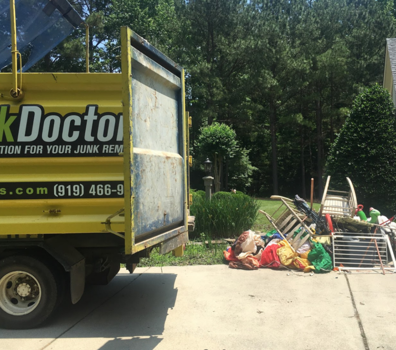 Fast and Affordable Trash Removal - Family Junk Removal and Hauling